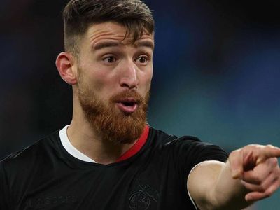 Salih Özcan kimdir, kaç yaşında? Salih Özcan hangi takımlarda oynadı, alt yapısı hangi takım?