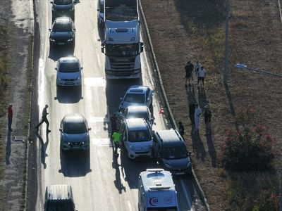 Samsun'da Zincirleme Trafik Kazası Ulaşımı Aksattı