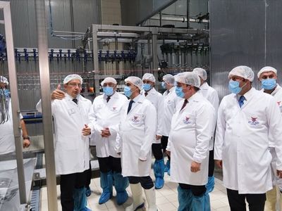 Sanayi ve Teknoloji Bakanı Kacır, Erzincan Tavuk Kombinası'nı İnceledi