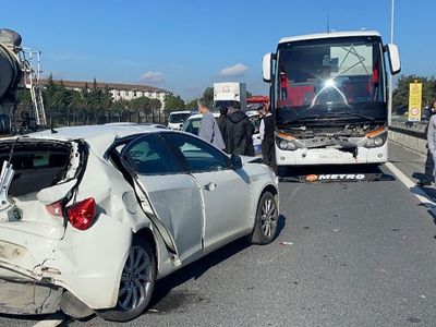 Şanlıurfa’da Otobüs Otomobille Çarptı: 3 Yaralı