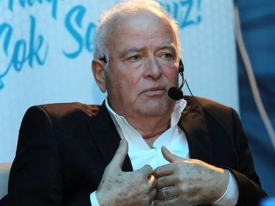 Şansal Büyüka, Trabzonspor'un Fenerbahçe deplasmanında oynadığı oyun hakkında övgü dolu sözler söyledi