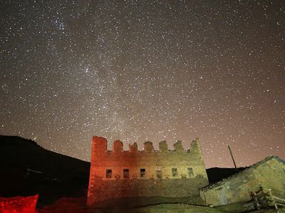 Santa Harabeleri'nde göz kamaştıran gece