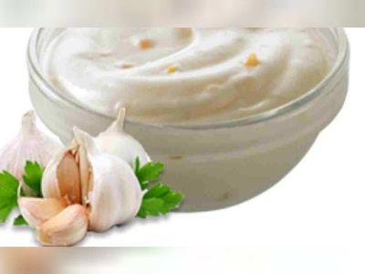 Sarımsaklı yoğurdun yararları nelerdir? Kanser düşmanı sarımsaklı yoğurdun faydaları