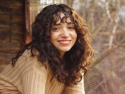 Şarkıcı Zeynep Bastık’tan gündem olacak iç çamaşırlı pozları! Hayranları ikiye bölündü!
