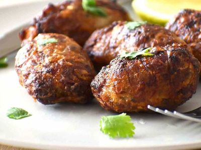 Şeftali kebabı tarifi : en güzel ve lezzetli şeftali kebabı nasıl yapılır? Şeftali kebabı malzemeleri ve pratik tarifi