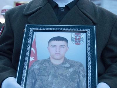 Şehit Semih Yılmaz’ın komutanı duygulandırdı: Meğerse şehadete gülüyormuş aslanım