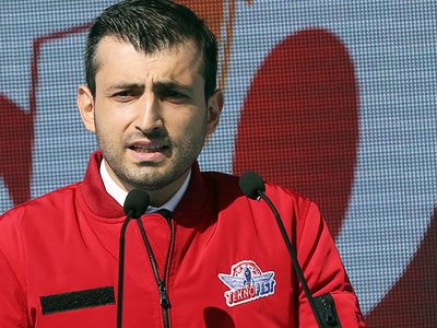 Selçuk Bayraktar Tereddütsüz: Türkiye Öne Çıkacak!