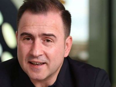 Selçuk Tepeli canlı yayını neden terk etti? Fox Ana Haber sunucusu Selçuk Tepeli istifa mı etti?