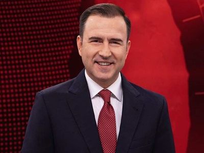 Selçuk Tepeli Fox haberi sunacak mı, görevine devam edecek mi? Selçuk Tepeli kovuldu mu?