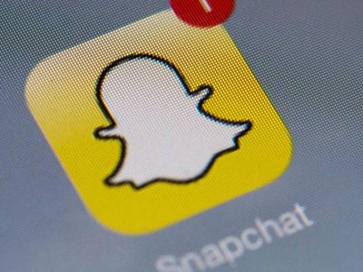 Selfie çubuğu tarihe karışıyor! Snapchat 3 Bin 400 TL’ye satışa sunduğu ürününü tanıttı