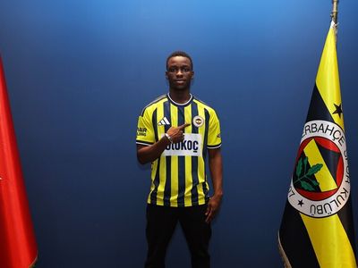 Senegal’in parlayan yıldızı Amara Diouf artık Fenerbahçe’de