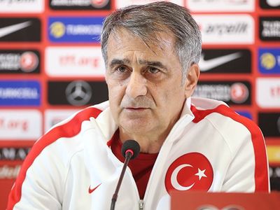 Şenol Güneş'ten Hollanda Karşılaşması Öncesi Çarpıcı Açıklamalar!