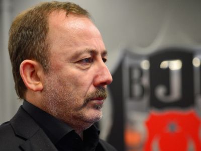 Sergen Yalçın Beşiktaş'tan Zamlı Sözleşme İstiyor