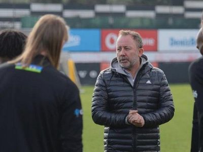 Sergen Yalçın'dan Motivasyon Toplantısı