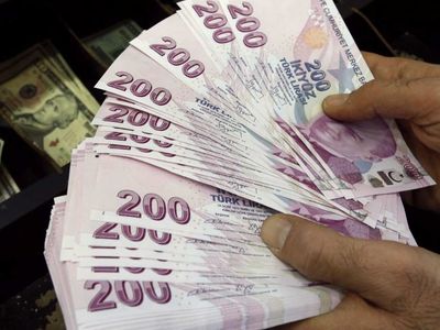 SGK, SSK, Bağ-Kur emeklilerine ek zam müjdesi! Emekli maaşı en az 3.960 TL olacak 