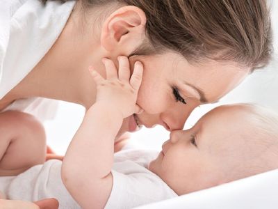 SGK’dan çocuk sahiplerine müjde: 7 bin anne ve bakıcıya destek verilecek