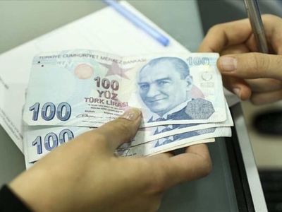 SGK'dan emekli maaşı alanlara 3 maaş hakkı birden! SGK'dan birden fazla emekli maaşı nasıl alınır? Başvuru şartları nelerdir?