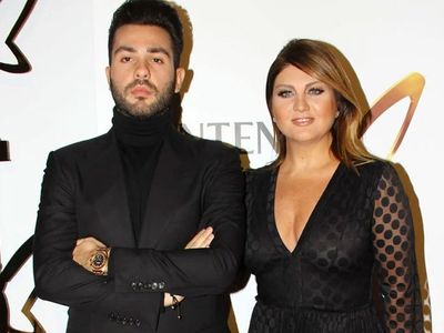 Sibel Can ve Hakan Ural ilk göz ağrısı oğulları Engincan Ural'dan aldıkları güzel haberle havalara uçtu!