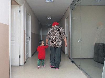 Şiddet Mağduru Kadınlardan Anlamlı Resimler: Papatyalar Umut Kırmızı Kuş Özlem