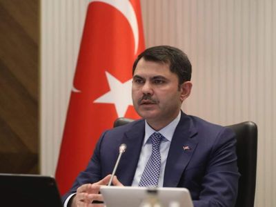 Sıfır Atık Seferberliği sürüyor: Kocaeli Körfezi’nde 8 milyon ton dip çamuru temizlenecek