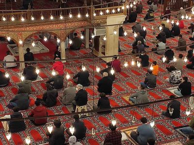 Siirt ve ilçelerinde Ramazan Bayramı namazı saat kaçta kılınacak? Siirt Merkez ve ilçelerinde bayram namazı saat farkları
