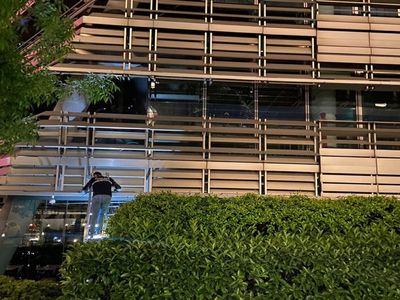 Şişli’de silahlı saldırı: Zorlu Holding binasına kurşun yağdı