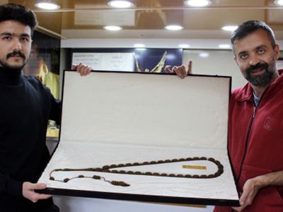 Sivaslı Tespih Üreticisinin Yaptığı Tespit 27 Bin Dolara Alıcı Buldu, Üretici Satmadı!