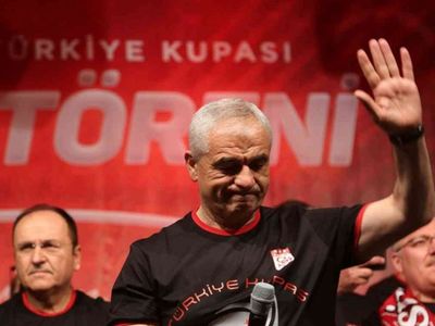 Sivasspor, Teknik Direktör Rıza Çalımbay ile 1 yıllık anlaşmaya vardı!