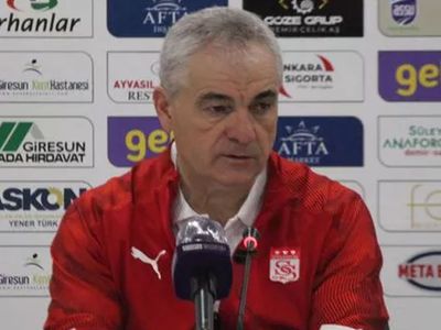 Sivasspor Teknik Direktörü Rıza Çalımbay, Giresunspor ile oynadıkları maçın ardından konuştu!