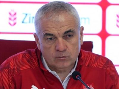 Sivasspor Teknik Direktörü Rıza Çalımbay, Ziraat Türkiye Kupası'nda Alanyaspor'u eleyerek finale çıktıkları maç sonrası açıklamalarda bulundu!