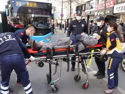 Sivas’ta 2 Otomobil İşlek Caddede Çarpıştı: 1 Yaralı