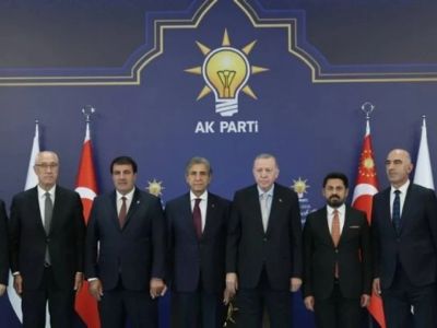 Siyasette yeni rüzgar: 4 partiden 7 belediye başkanı AK Parti’ye geçti!