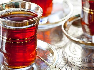 Sofralarımızda çay değil zehir içiyoruz! Uzmanından kritik uyarı ''Bu hatayı hepimiz yapıyoruz''