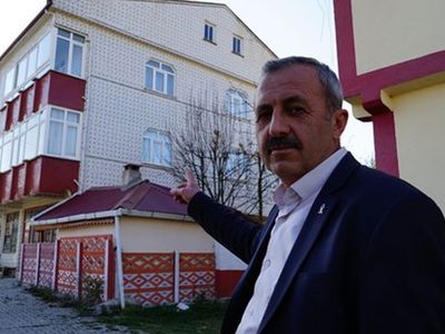 Sokak Röportajında Maaşım Yetmiyor Diyen Kadının Serveti Ortaya Çıktı!