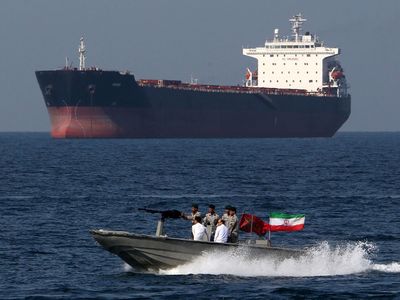 Son Dakika: ABD, İran'ın Petrol Tankerine Saldırdı!