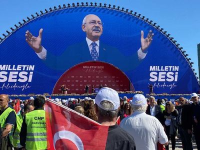Son Dakika! Aday gösterilmedi, O isim CHP'den istifa etti