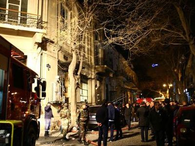 Son dakika Bakü'de şiddetli patlama: Ölü ve yaralılar var