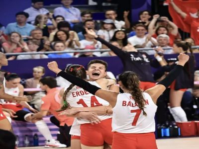 Son Dakika! Bizim Kızlar Yarı Finalde!