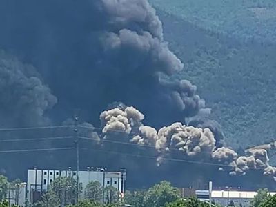 Son dakika: Bursa'da ısı yalıtım üretimi fabrikasında yangın!