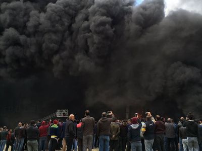 Son Dakika: İrak Meclis Binasında Yangın Meydana Geldi!
