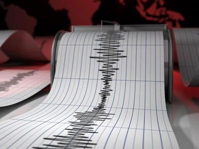Son dakika: İzmir’de korkutan deprem, ilk açıklama geldi