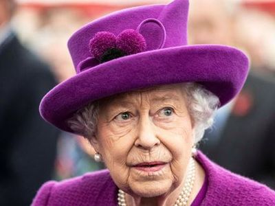 Son Dakika! Kraliçe 2. Elizabeth Hastaneye Kaldırıldı, Durumu Belirsizliğini Koruyor!