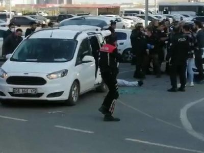 Son dakika! Küçükçekmece Adliyesinde silahlı kavga! Çok sayıda ölü ve yaralı var