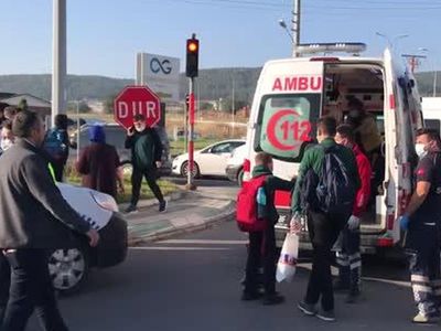 Son Dakika: Kütahya'da Dehşet Dolu Anlar! Tır ile Öğrenci Servisi Çarpıştı