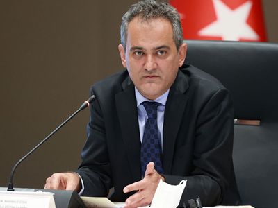 Son Dakika: Milli Eğitim Bakanı Açıkladı: 15 Ekim Tarihine Dek Uzatıldı
