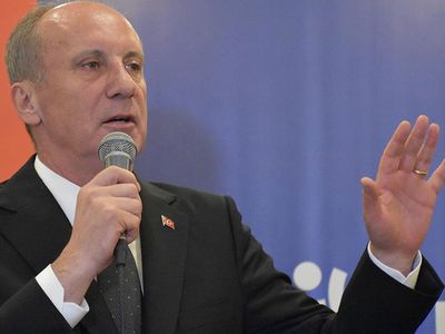 Son dakika! Muharrem İnce adaylıktan çekildiğini duyurdu!