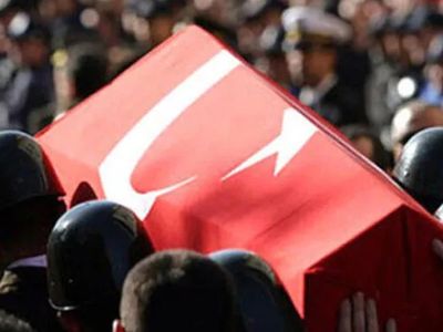 Son Dakika! Pençe-Kilit operasyon bölgesinde açılan taciz ateşi sonucu bir asker şehit oldu!