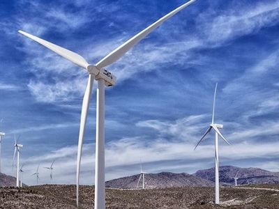 Son Dakika: Türkiye'de Rüzgar ve Güneş Elektriği Yükselişte!