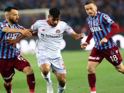 Son şampiyon 3’te 3 yapmak istiyor: Antalyaspor Trabzonspor maçı ne zaman, saat kaçta ve hangi kanalda? Antalyaspor Trabzonspor maçı hakemi kim?