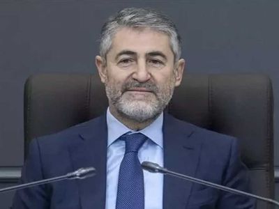 Sosyal medyada Bakan Nebati ile İYİ Partili Erhan Usta arasında güldüren diyalog: Yat kalk Çinlilere dua et